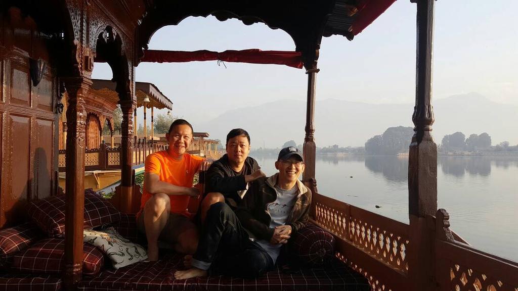Akbar Group Of Heritage Houseboats Nagin Bagh Exterior foto